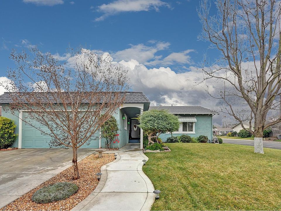 2nd image of 1729 Bella Casa Dr
