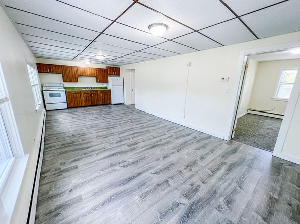 82 Willow St APT 6