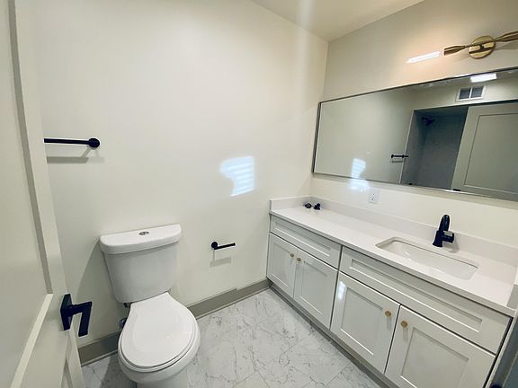 3rd image of 4007 Delaware Ave #E1