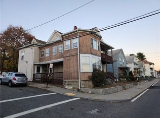 610 Diamond Hill Rd, Woonsocket, RI 02895