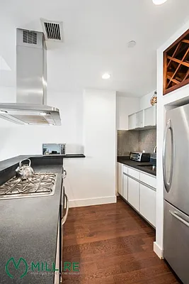 Sold by MiLL RE | media 3