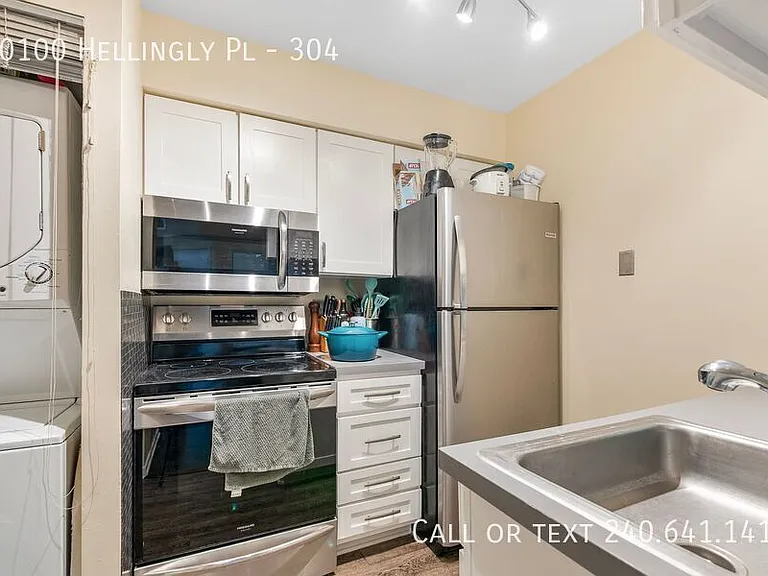 10100 Hellingly Pl #304 — Photo 7