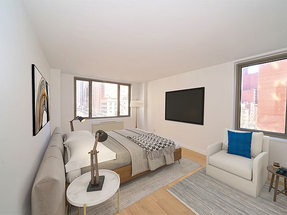 5th image of 160 E 84th St APT 6G