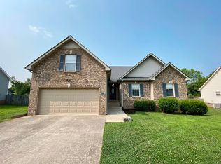 949 Glenhurst Way, Clarksville, TN 37040