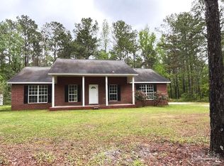 239 Mockingbird Ln, Atmore, AL 36502