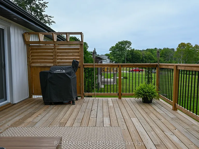 4287 Huronia Rd — Photo 14