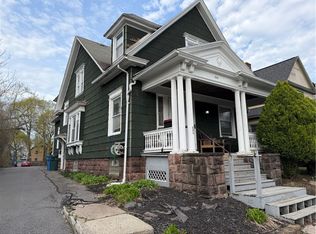 204 Caroline St, Rochester, NY 14620