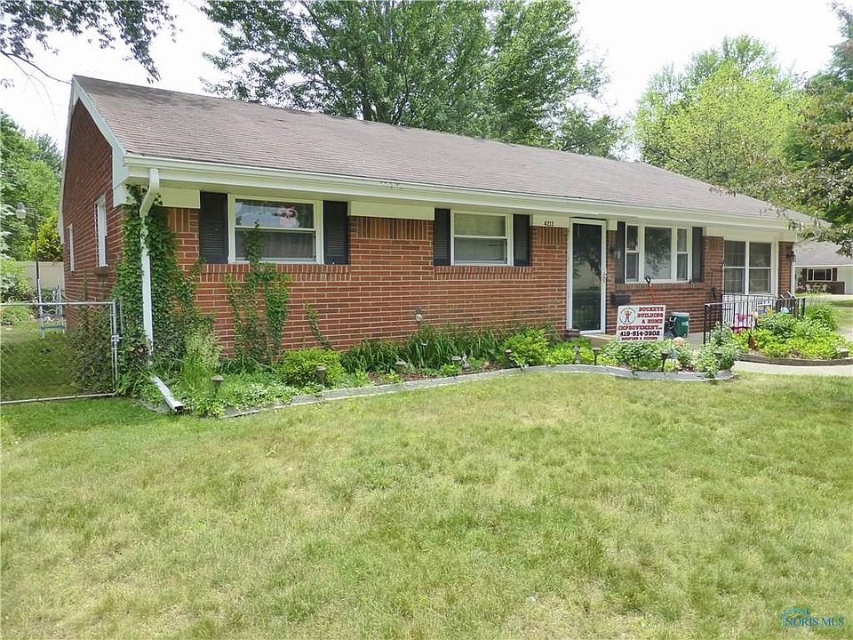 2nd image of 4213 Herman Pl