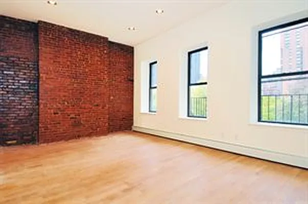 Rented by Douglas Elliman | media 31