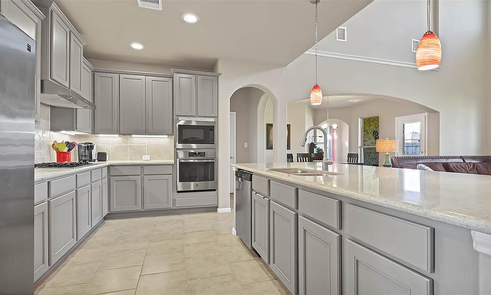 1st image of 23515 Lutettia Ln
