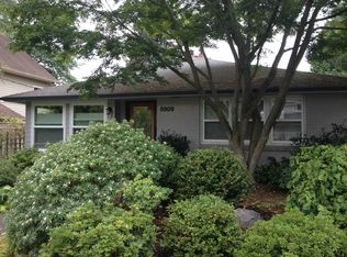 5809 43rd Ave NE, Seattle, WA 98105