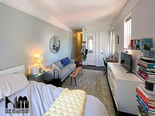 Rented by NMRE | media 11