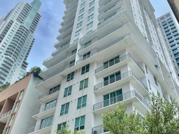 234 NE 3rd St, Miami, FL