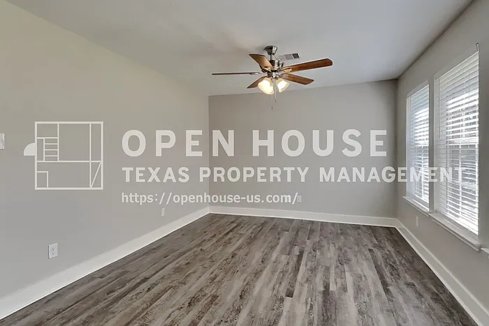 5150 Summit Lodge Dr — Photo 4