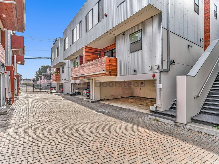 5304 San Pablo Ave #C — Photo 32