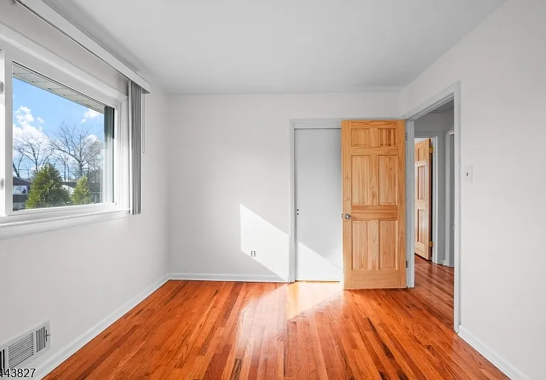 895 Patton St — Photo 14