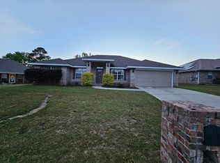 2202 Hagood Loop, Crestview, FL 32539