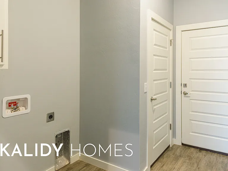 512 Remington Ave — Photo 25