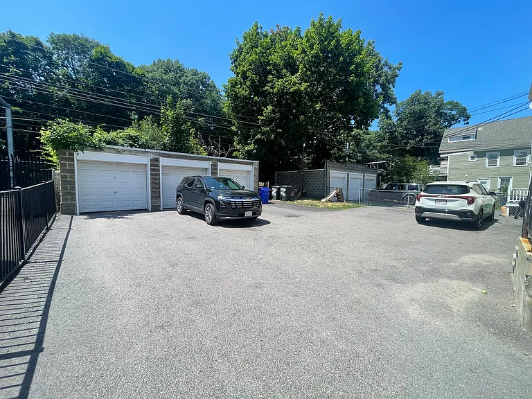 547 Hyde Park Ave #1 — Photo 19