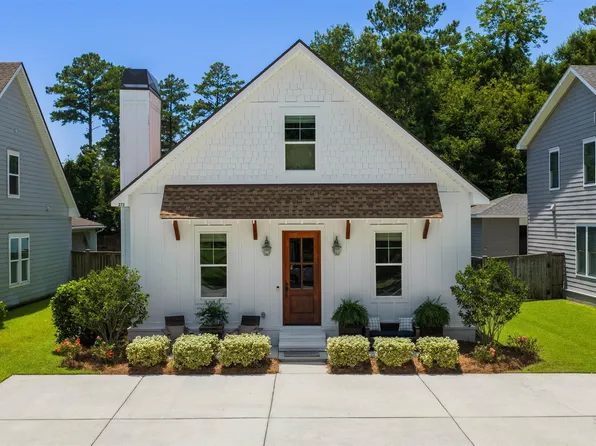 273 Westley Ct, Fairhope, AL 36532