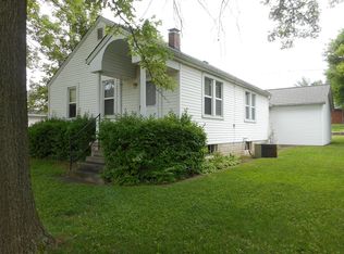 948 N Rapp Ave, Columbia, IL 62236