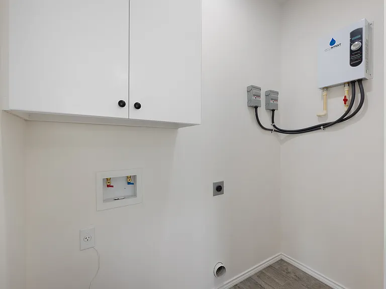 200 Cub Circle — Photo 21