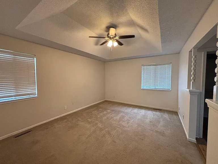 15045 Switzer Rd — Photo 4
