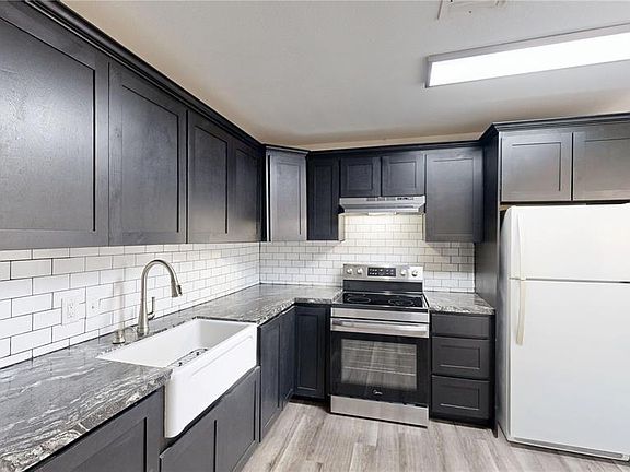5th image of 1100 Isabel St