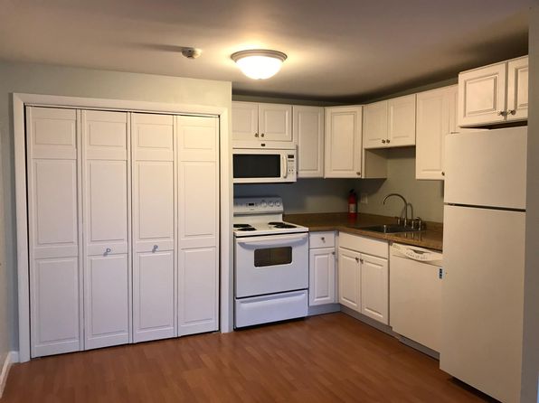 19 Maple St APT 16