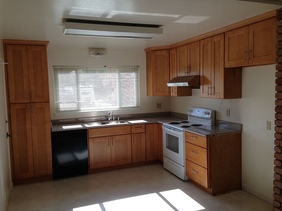 1st image of 1561 Elka Ave