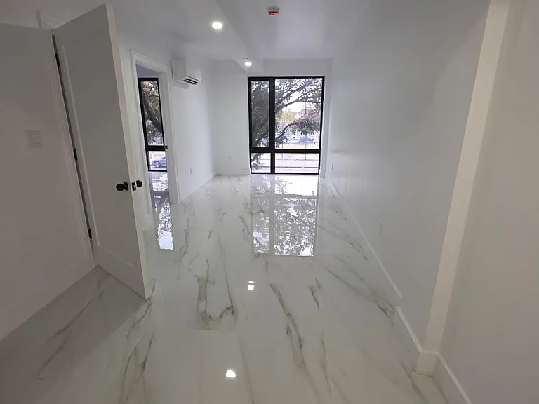 14618 Liberty Ave #2 — Photo 3