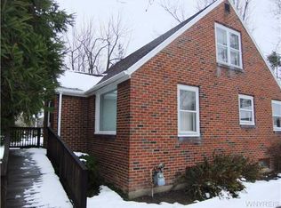 1671 N Forest Rd, Buffalo, NY 14221