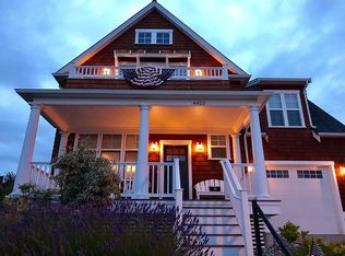 4413 Schooner Dr, Anacortes, WA 98221