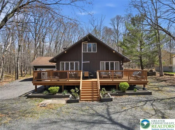 240 Keats Ln, Albrightsville, PA 18210