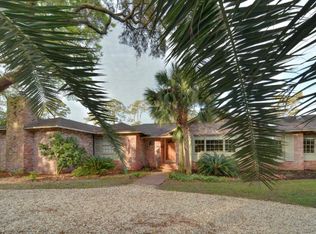214 Martin St, Saint Simons Island, GA 31522