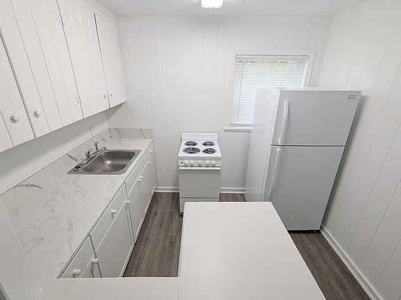 2nd image of 5903 N Flagler Dr #5907