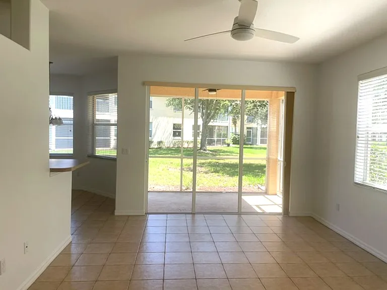 4270 Vicenza Dr #B40 — Photo 8