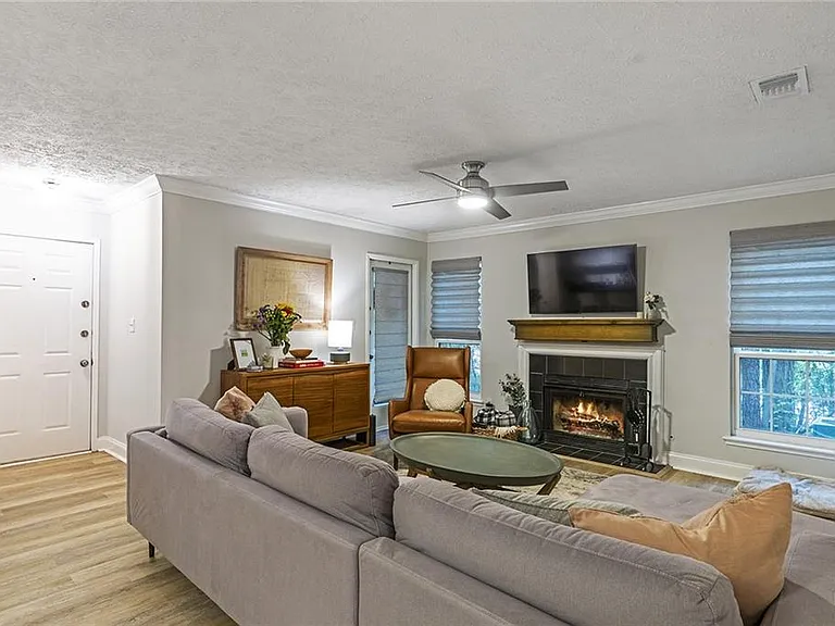 6800 Glenridge Dr #6820A — Photo 6