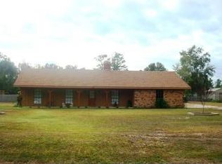 567 Anglewood Dr, Lake charles, LA 70611