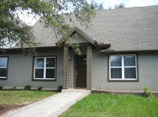 2901 Gem Cir #A, Austin, TX 78704