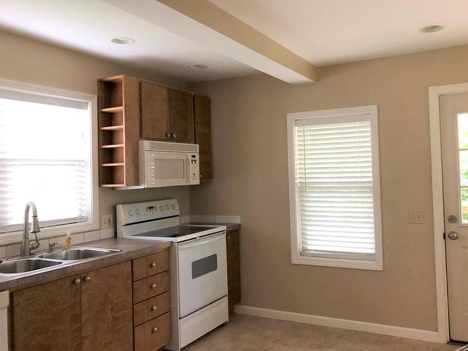 1st image of 2045 Marquette St
