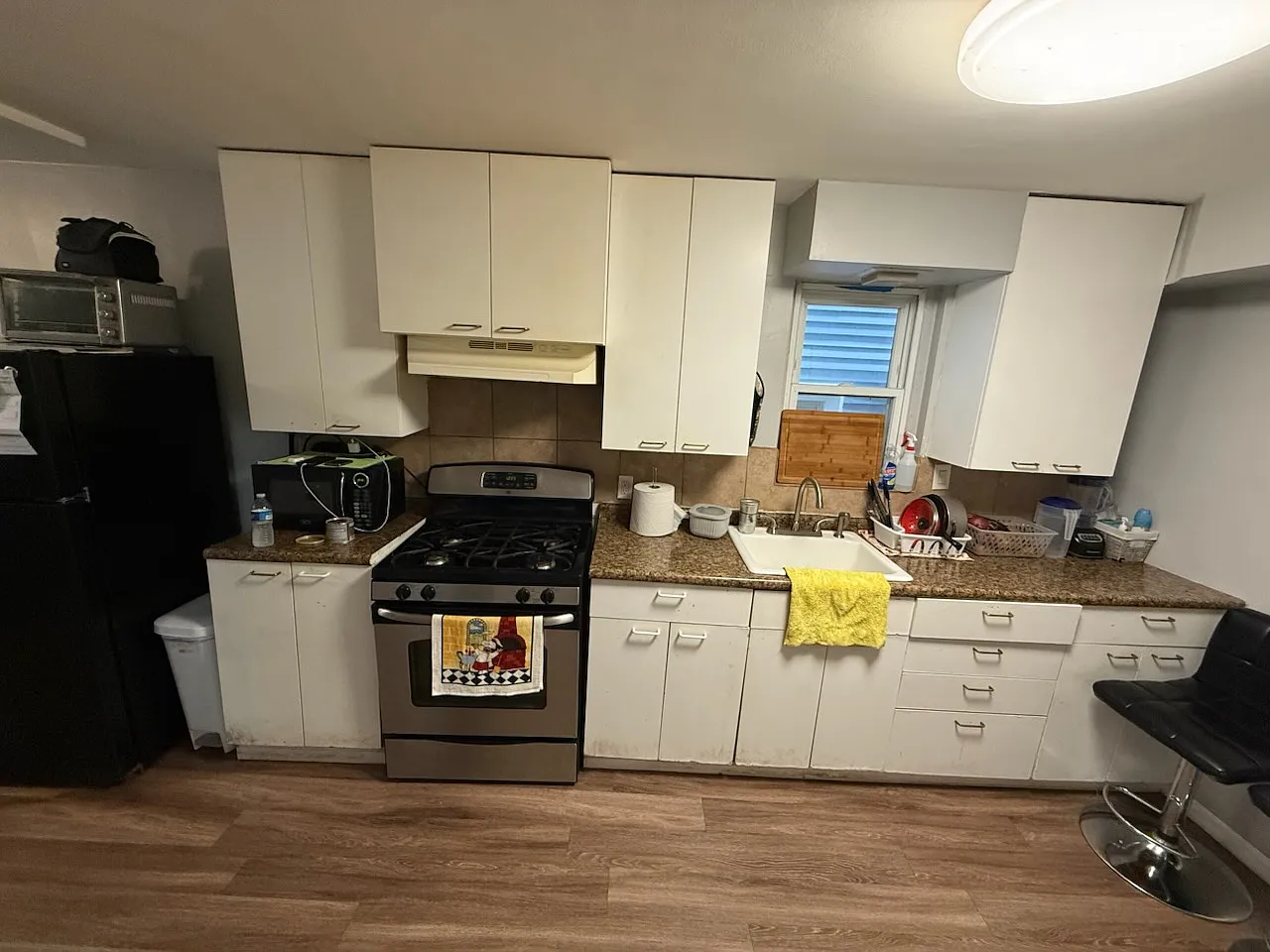 2 bed, 650 sqft, $1,250 — Photo 2
