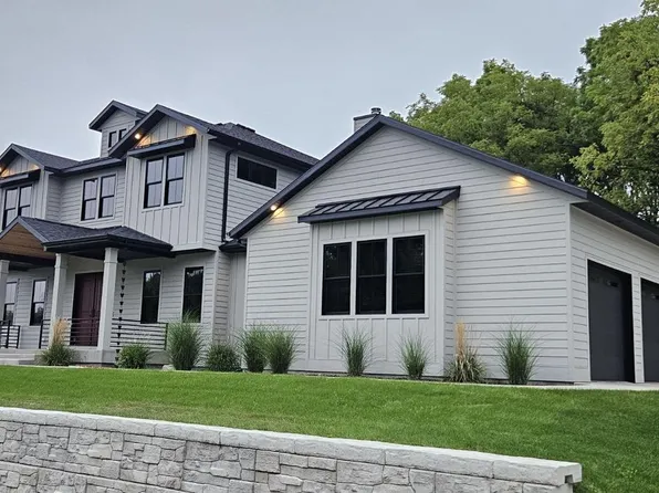 2585 Spring Hill WAY, ONALASKA, WI 54650
