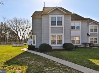 960 Poe Ct, Williamstown, NJ 08094