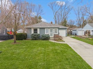 1220 Nicholas Rd, Indianapolis, IN 46220