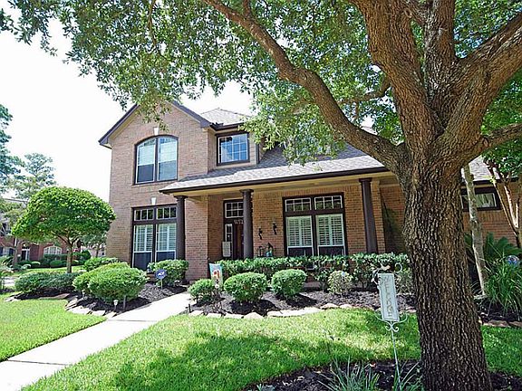 3rd image of 14918 Windmill Cove Ln