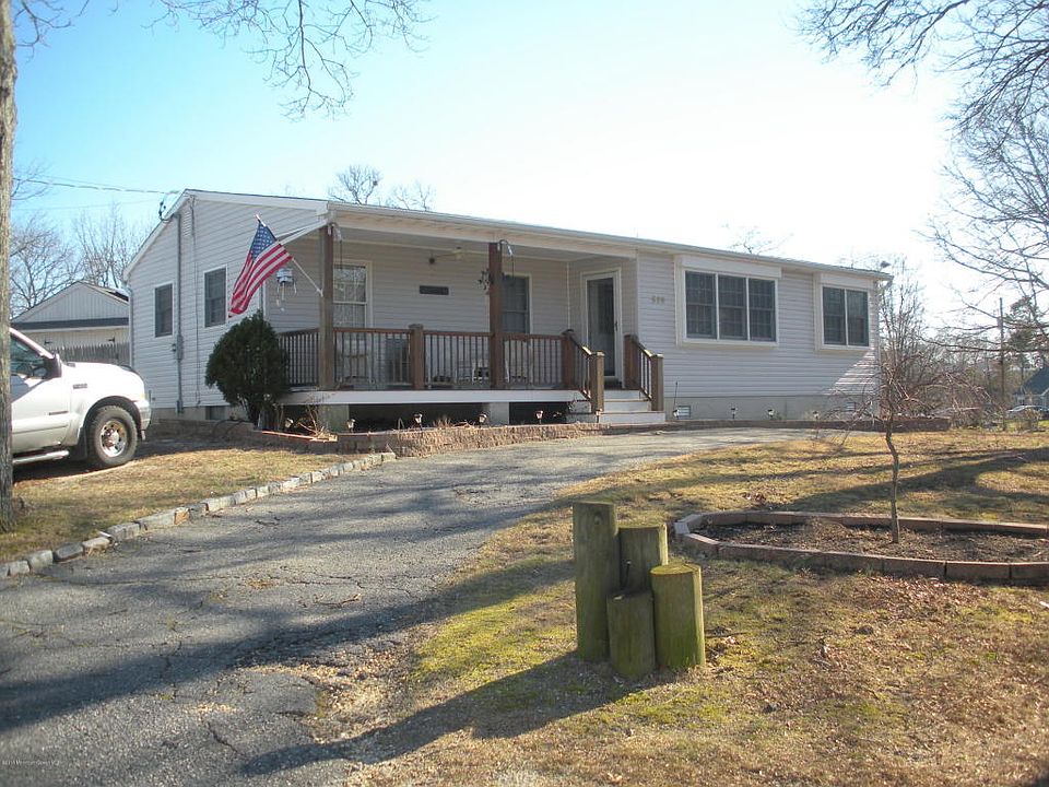 1st image of 539 Alfred Ln