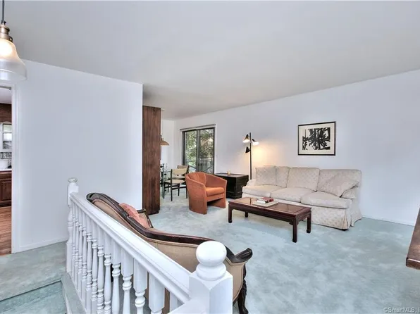 295 Rowayton Avenue, Norwalk, CT 06853