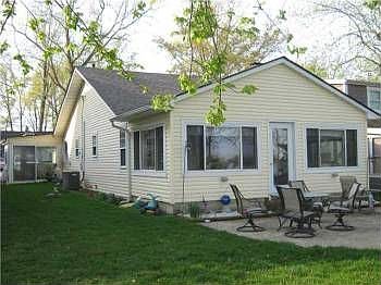 1st image of 3052 Maple Ave NE