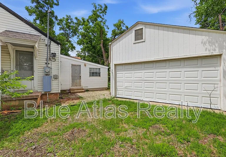 2112 Ederville Rd S — Photo 15